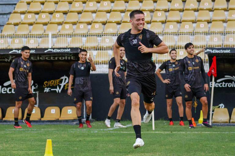 Joaquín Fernández, dispuesto a dejar todo por los colores de Dorados de Sinaloa