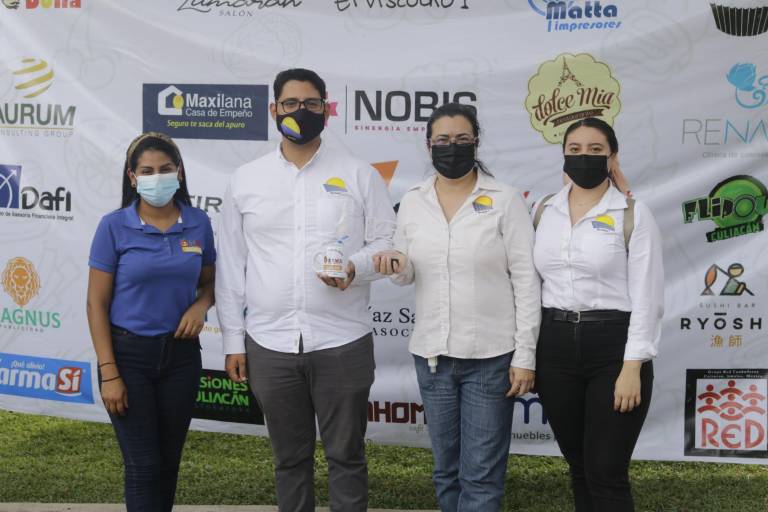 Se unen a Un día para compartir del Banco de Alimentos de Culiacán