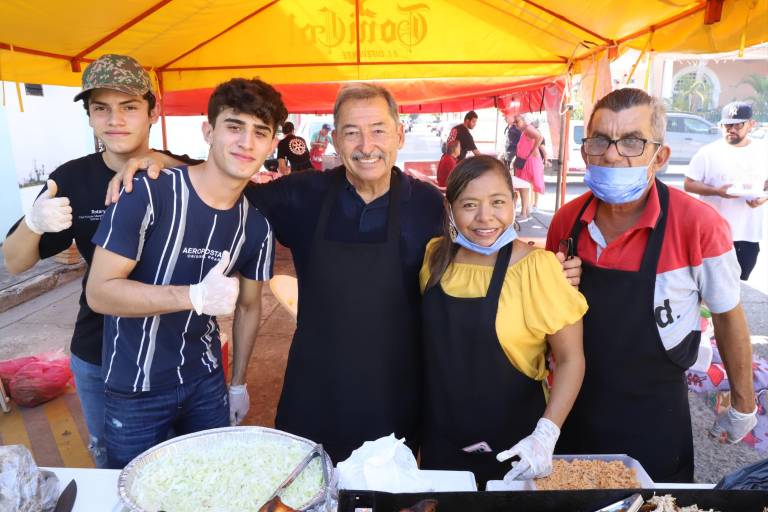Rotarios de Mazatlán realizan su tradicional Verbena Gastronómica