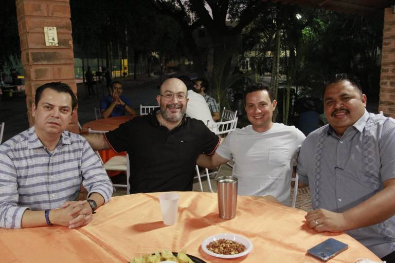 La Activa Integral festeja a los papás en su día