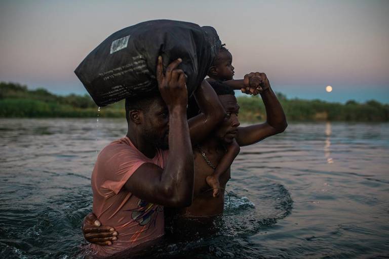 Migrantes en Ciudad Acuña: caminaron hacia el limbo