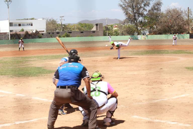 Promoplay gana el duelo a SUTERM, en categoría 40 Años y Más