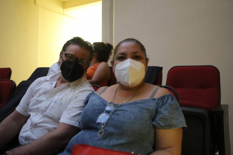 Llenan de romanticismo músicos mazatlecos a Casa Haas