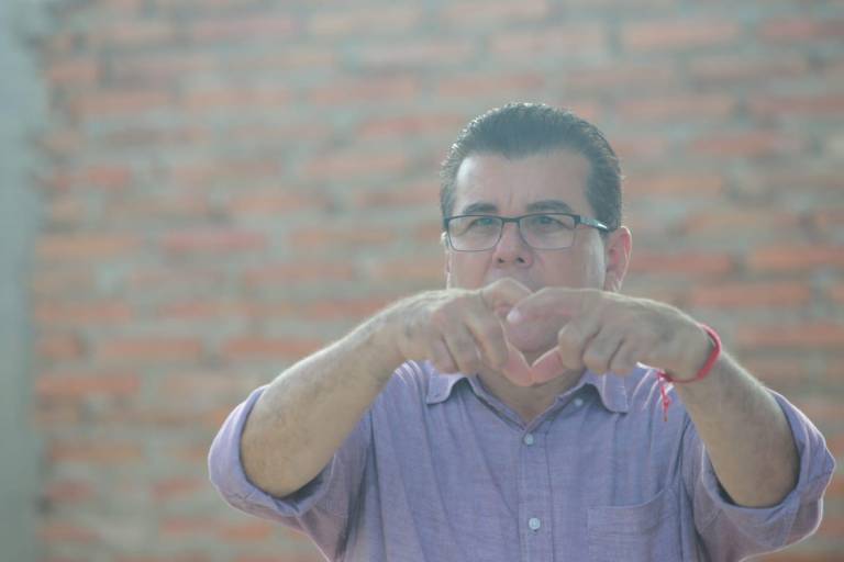 Busca el Gobierno de Mazatlán recursos para comprar más luminarias