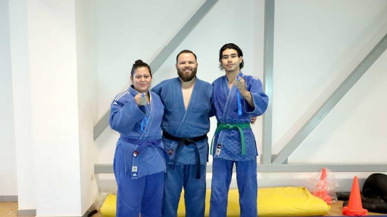 Los judocas que representaron a la UAS en el Campeonato Nacional Abierto Universitario.