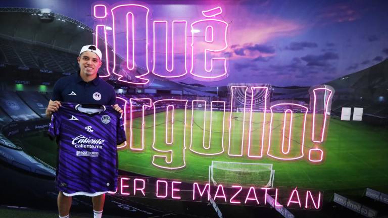Bryan Colula renueva con Mazatlán FC por tres años más