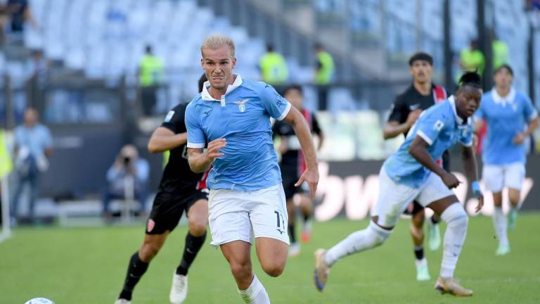 La Lazio asume el subliderato de la Serie A.