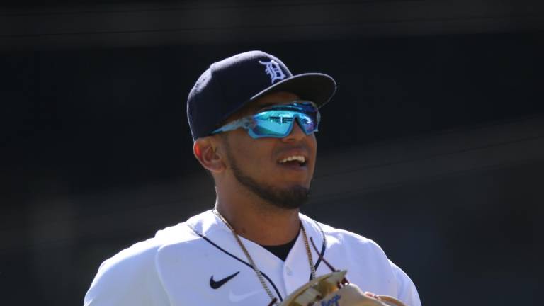 Isaac Paredes ha estado jugando en la intermedia con los Tigres de Detroit.