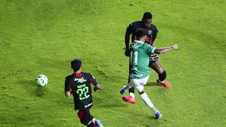 León se impone con autoridad ante Bravos