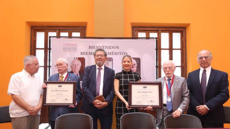 Recibe El Colegio de Sinaloa a tres miembros eméritos