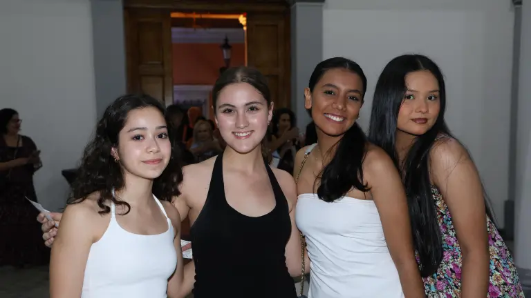 Arte, luces y fantasía conquistan al público en el Festival José Limón