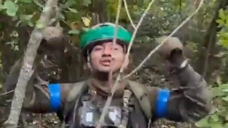 En redes sociales difundieron videos donde supuestos miembros del Cártel de Sinaloa y del CJNG participan en la guerra de Ucrania.