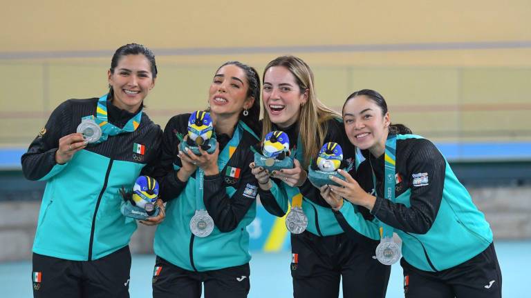 Las mexicanas ganan plata en persecución por equipos.