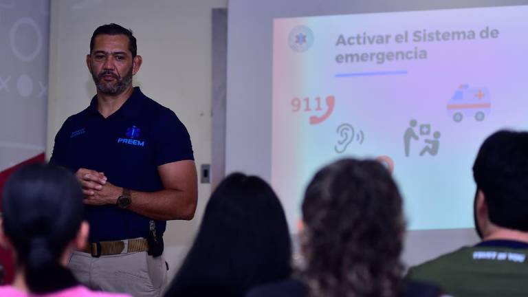 Roberto Montalvo fue el encargado de impartir la capacitación estratégica para la atención médica deportiva.