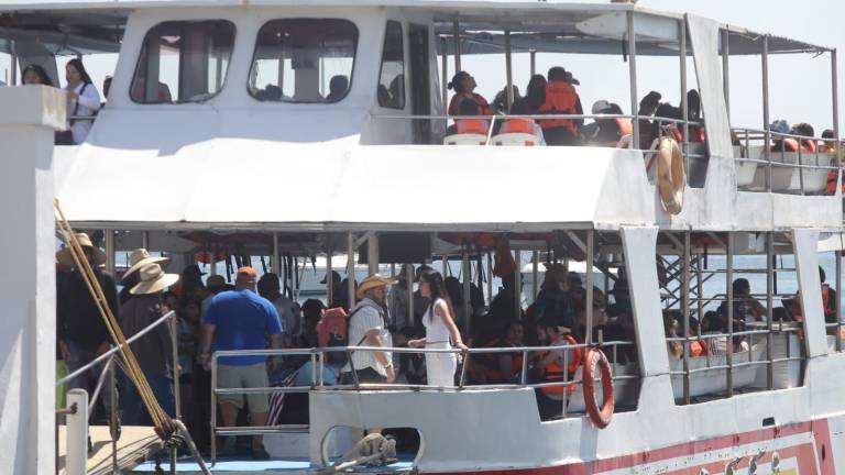 Los paseos en catamaranes registraron llenos en los distintos horarios.