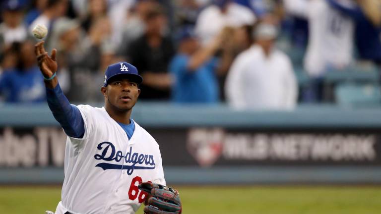 De estrella a acusado: Yasiel Puig culpable por apuestas ilegales.