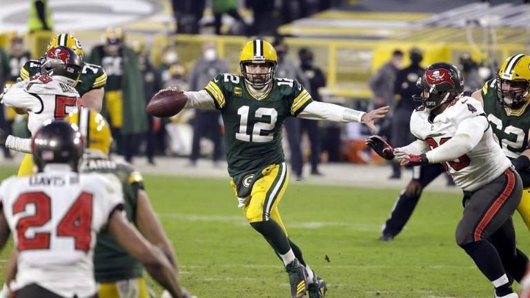 ¿Qué ha contribuido al aumento de salarios de la NFL?