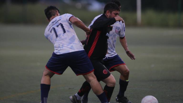 La Superveteranos vive intensas emociones rumbo al cierre del Torneo de Copa 2025-2026.