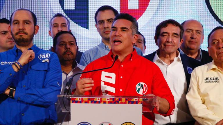 El dirigente nacional del PRI Alejandro Moreno Cárdenas señala que las puertas para la candidatura al Senado por Sinaloa están abiertas.