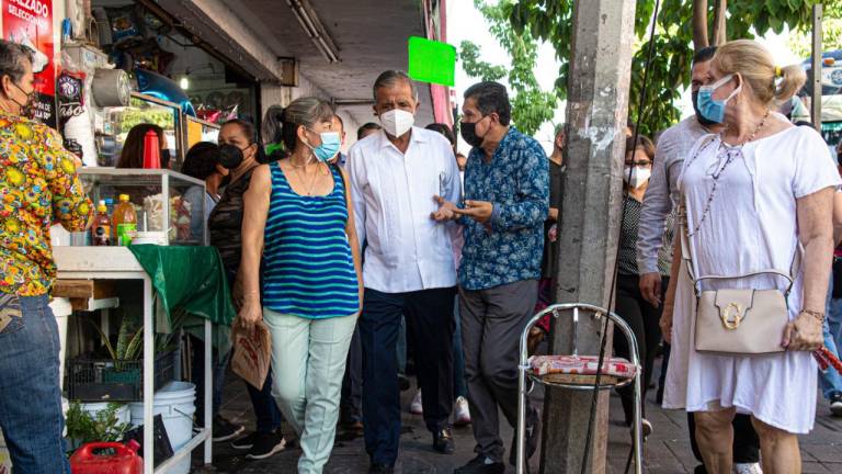 Es parte del “ordenamiento seguro del espacio público del primer cuadro de la ciudad”, que ha sido solicitado por los propios comerciantes organizados a Jesús Estrada Ferreiro.