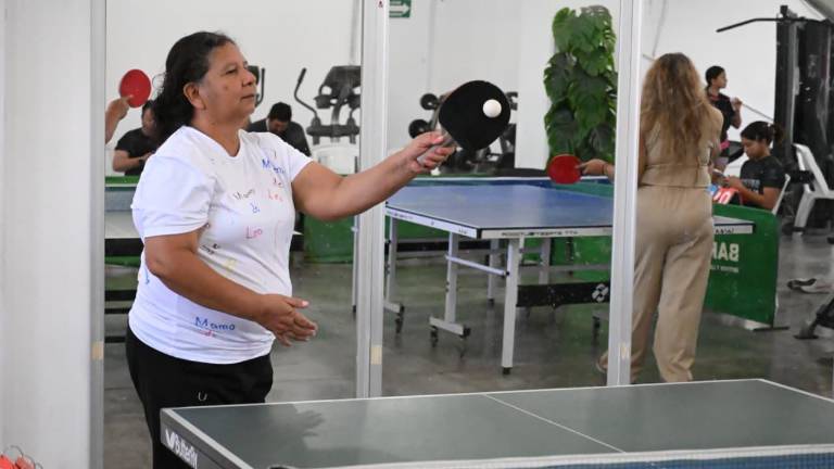 Tenis de mesa ‘patasalada’ festeja a las mamás con gran torneo.