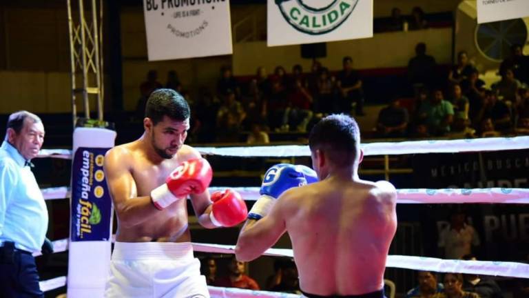 Jesús López vuelve al ring después de varios meses sin pelear en Culiacán.