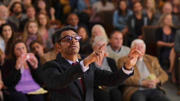 Eugenio Derbez protagonizará Lotería, la nueva película de Netflix.