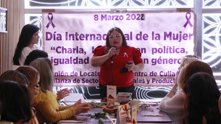 Los comerciantes señalaron que los proyectos en conjunto con el Ayuntamiento se mantendrán detenidos de manera indefinida, hasta que la administración le dé a la mujer el lugar que se merece.