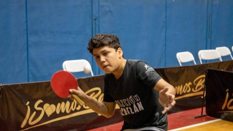 Ian Rodríguez se consagró como campeón de la Región 1 de tenis de mesa.