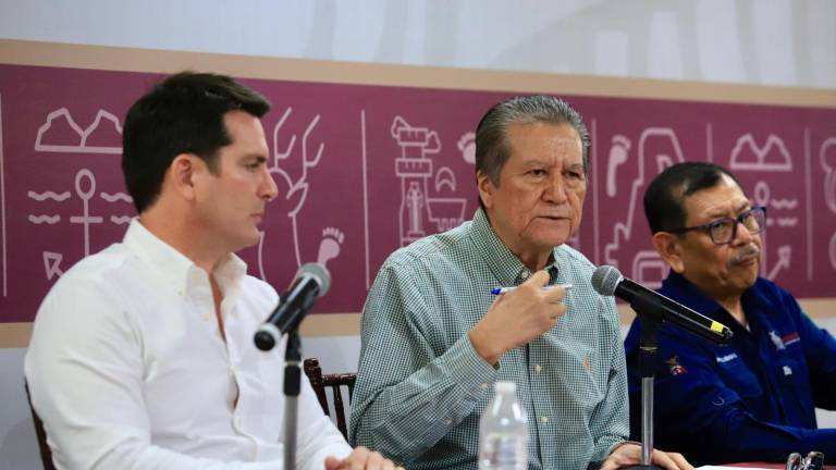 A nombre de la administración estatal, Feliciano Castro expresó sus condolencias a los familiares y amigos del empresario restaurantero Jorge Peraza.