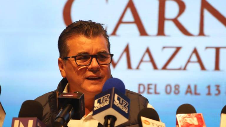 El Alcalde de Mazatlán Édgar González Zataráin dice que deben regular las inversiones en la ciudad.