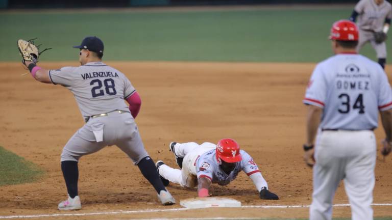 Los Venados de Mazatlán reaccionaron, pero no pudieron evitar la barrida en casa.