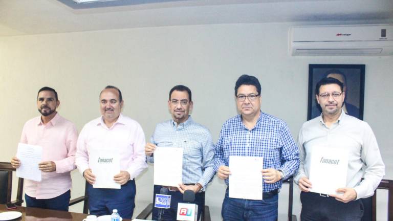Canaco Servytur Mazatlán firma convenio con Fonacot