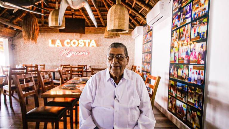 En Mazatlán reconocerán a don Ángel Cruz Tirado por 50 años de trayectoria restaurantera