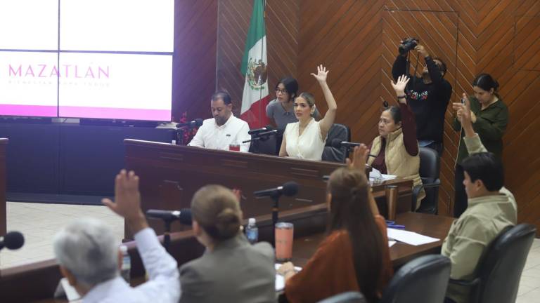 Sesión de Cabildo del Ayuntamiento de Mazatlán.