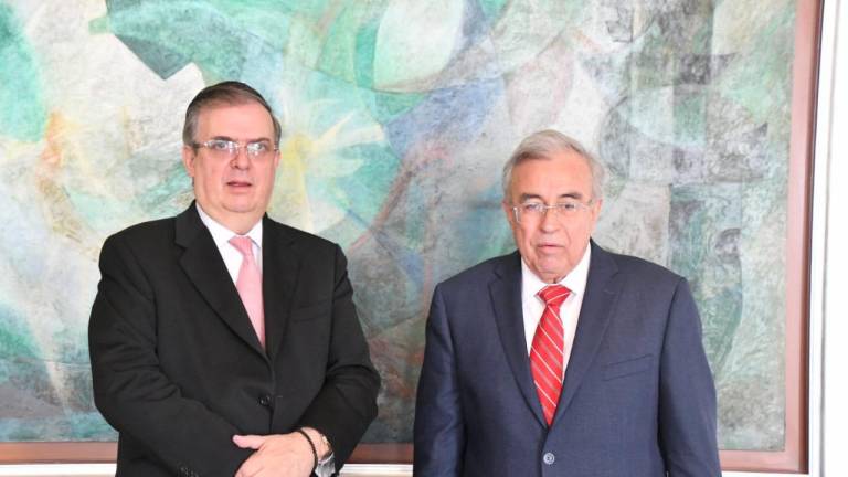 El canciller Marcelo Ebrard y Rubén Rocha Moya, Gobernador electo de Sinaloa.