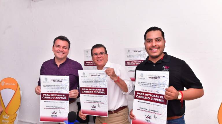 El Alcalde de Mazatlán e integrantes del Instituto Municipal de la Juventud dieron a conocer la convocatoria.
