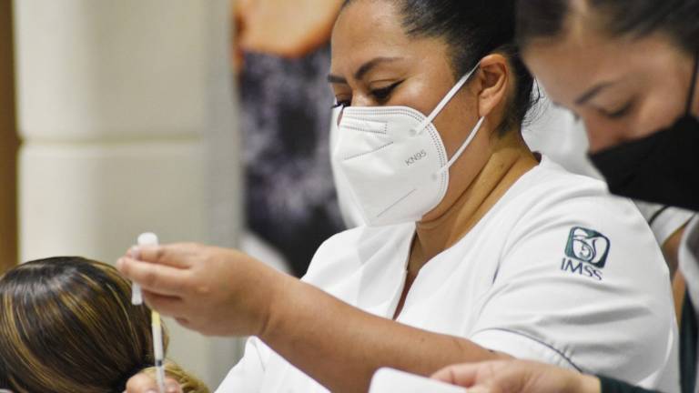 Ya se solicitaron 5 mil dosis para iniciar vacunación en menores con comorbilidades en Sinaloa, informa Salud