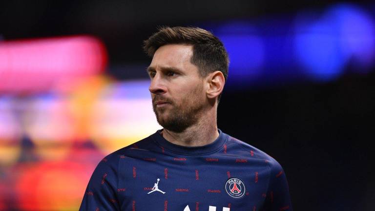 Lionel Messi tiene coronavirus.