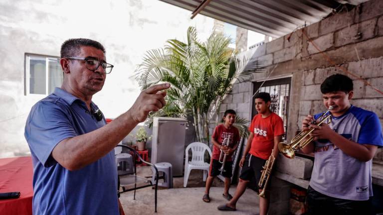 Los talleres gratuitos de Música Regional se imparten en El Quelite, Isla de la Piedra y Siqueros.