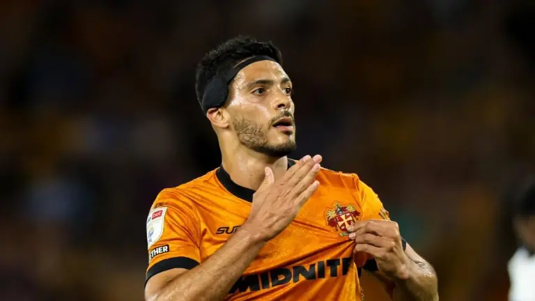 Raúl Jiménez tiene cita con el bisturí.