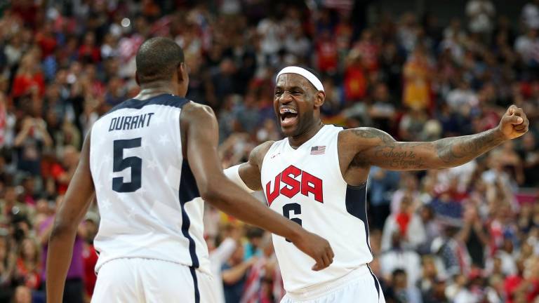 LeBron James quiere volver a compartir duela con Kevin Durant en unos Juegos Olímpicos.