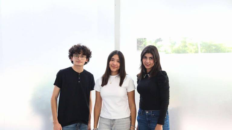 Héctor Sigifredo López Orrantia, Ximena Irízar Martínez y Ángela Ximena Torres Fernández.