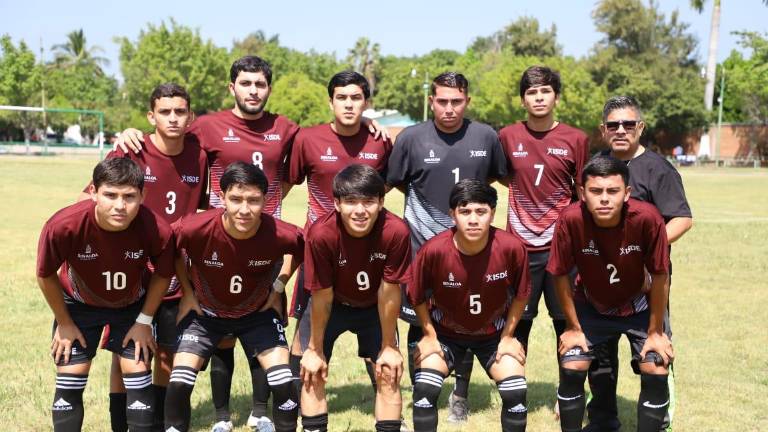 Sinaloa varonil logra doble triunfo en futbol.