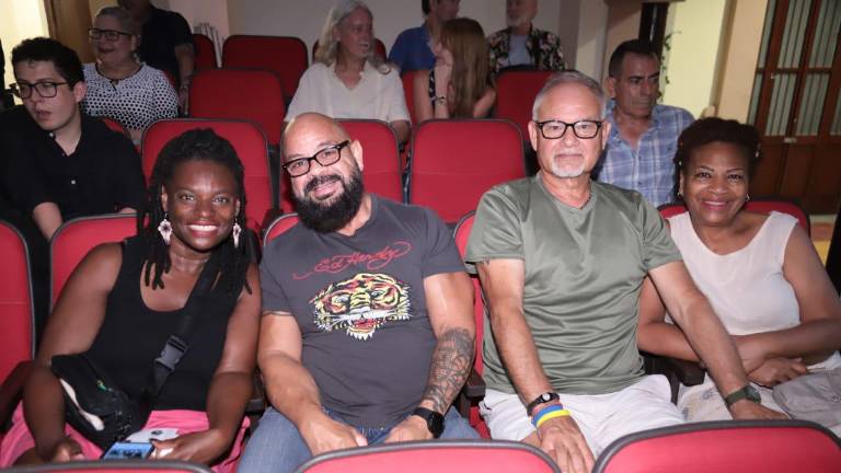 Lea Minerr, Ramón Quintana, Fausto Félix y Sheila Félix.