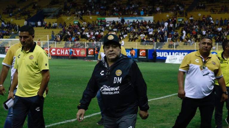 Maradona durante un juego entre Dorados de Sinaloa y Atlético Zacatepec en el Clausura 2019.