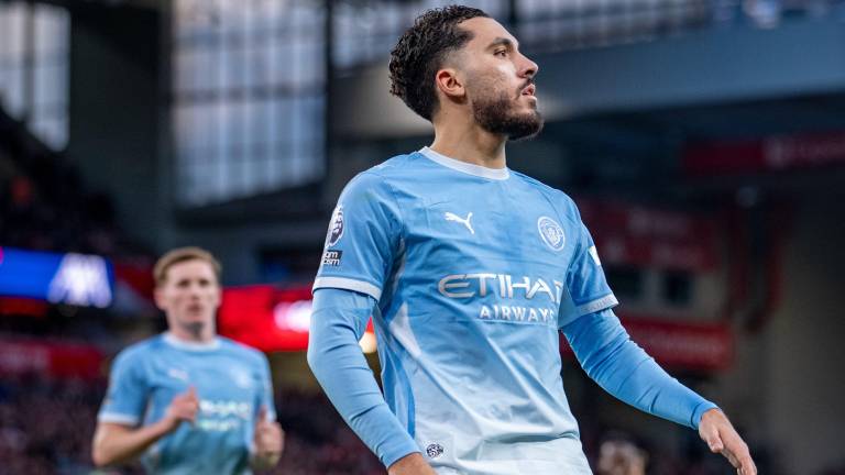 Manchester City supo capitalizar la expulsión de Gravenberch.