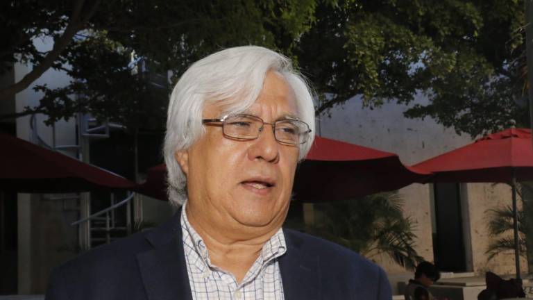 José Antonio Ríos Rojo, secretario general del Congreso del Estado.