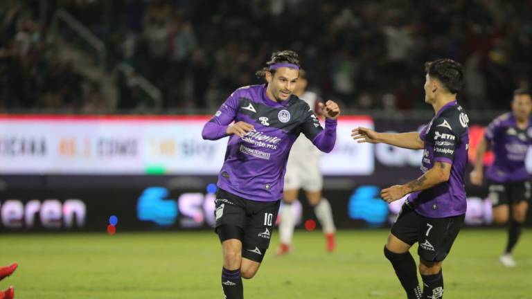Benedetti y Meraz dan a Mazatlán FC su primer triunfo en el Clausura 2022