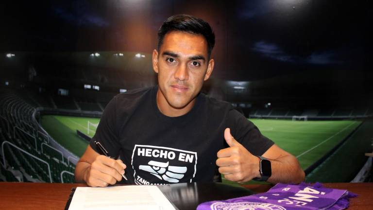 Daniel Gutiérrez seguirá como cañonero al renovar su vinculo con Mazatlán FC.